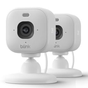 Cámara Mini 2K+ Blink (última generación) | Cámara de seguridad doméstica con enchufe, resolución de vídeo 2K, zoom de 4 aumentos, visión nocturna en color | Compatible con Alexa | 2 cámaras – Blanco