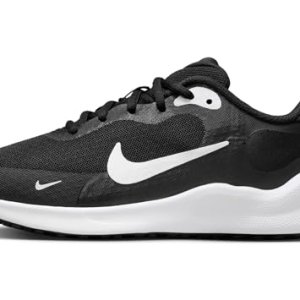 NIKE Revolution