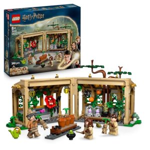 LEGO Harry Potter Castillo de Hogwarts: Clase de Herbología – Minifiguras de Neville Longbottom, Hermione Granger y Prof. Sprout – 3 Mandrágoras de Juguete – Regalo para Niñas y Niños de 8+ Años 76445