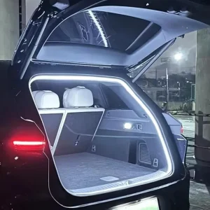 Iluminación de Maletero de Alto Brillo para Automóvil, Luz Ambiental Interior Decorativa, Tira de Luz LED para Puerta Trasera con Sensor Automático y Sin Cableado